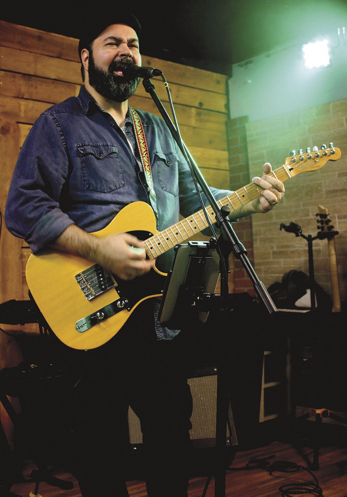 Lead guitarist and vocalist Rick Fontaine